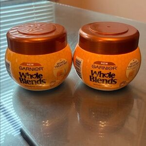 Garnier whole blends repairing masks